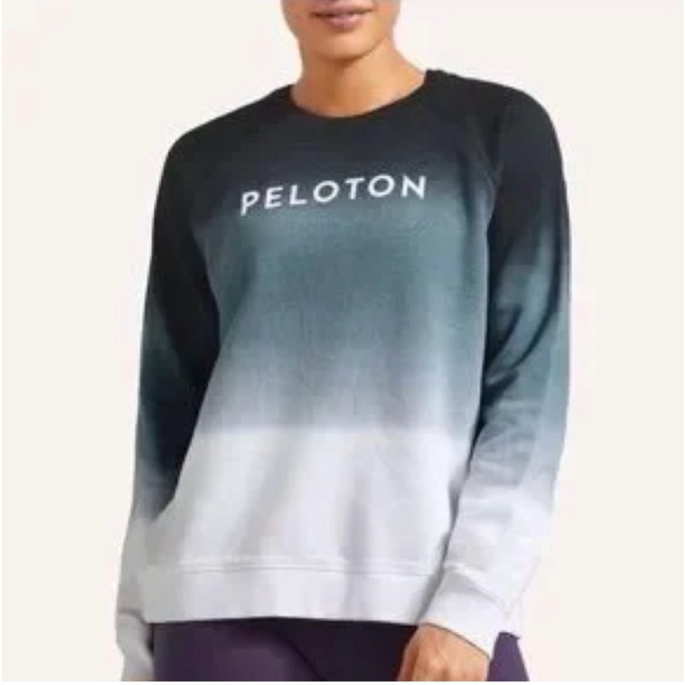 ✨Plus Size Ombré Dipped Peloton Sweatshirt✨